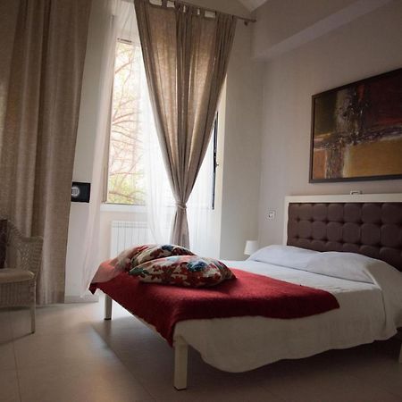 Beautiful And Spacious Apartment Next To Termini 10 Minutes From Coliseum Εξωτερικό φωτογραφία