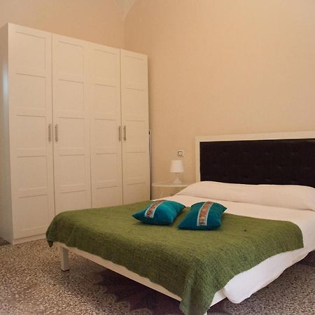 Beautiful And Spacious Apartment Next To Termini 10 Minutes From Coliseum Εξωτερικό φωτογραφία